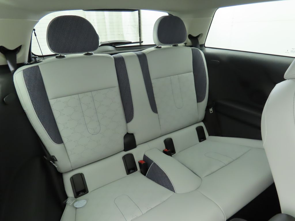 Thumbnail: 2026 MINI Cooper - 21