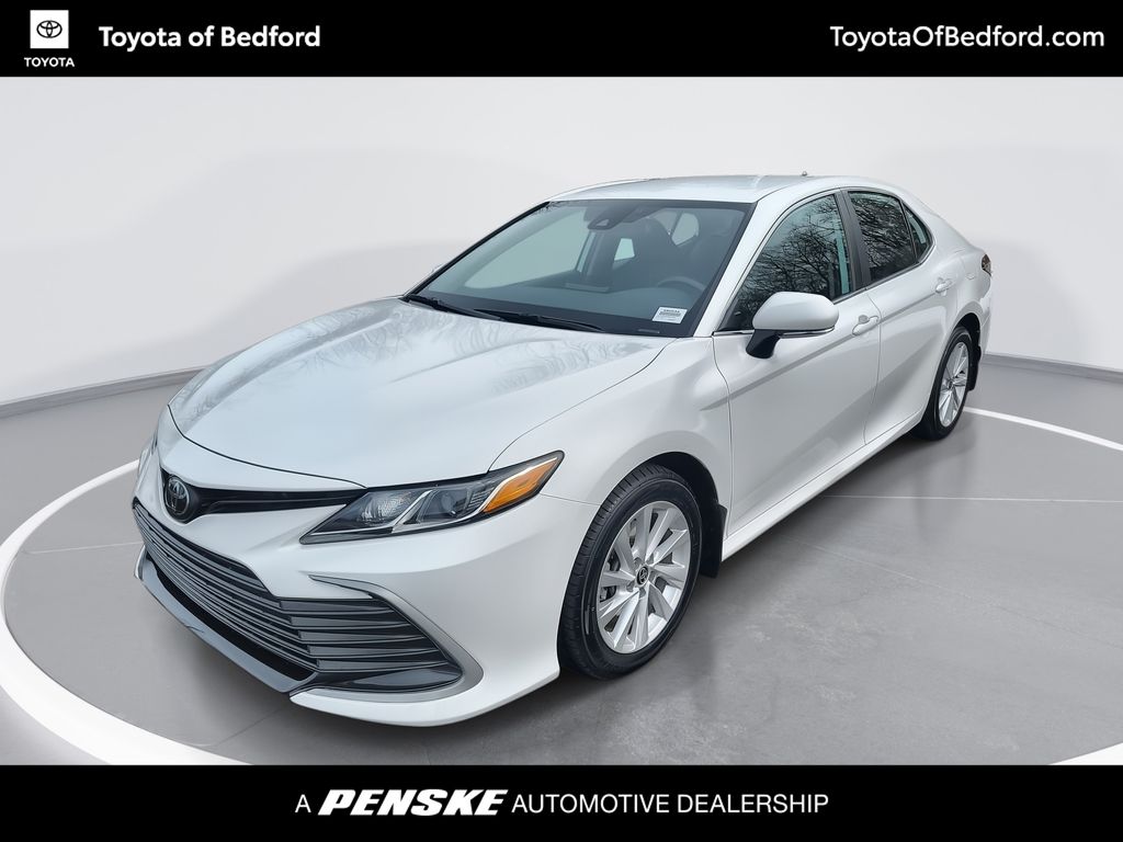 2022 Toyota Camry LE -
                Bedford, OH