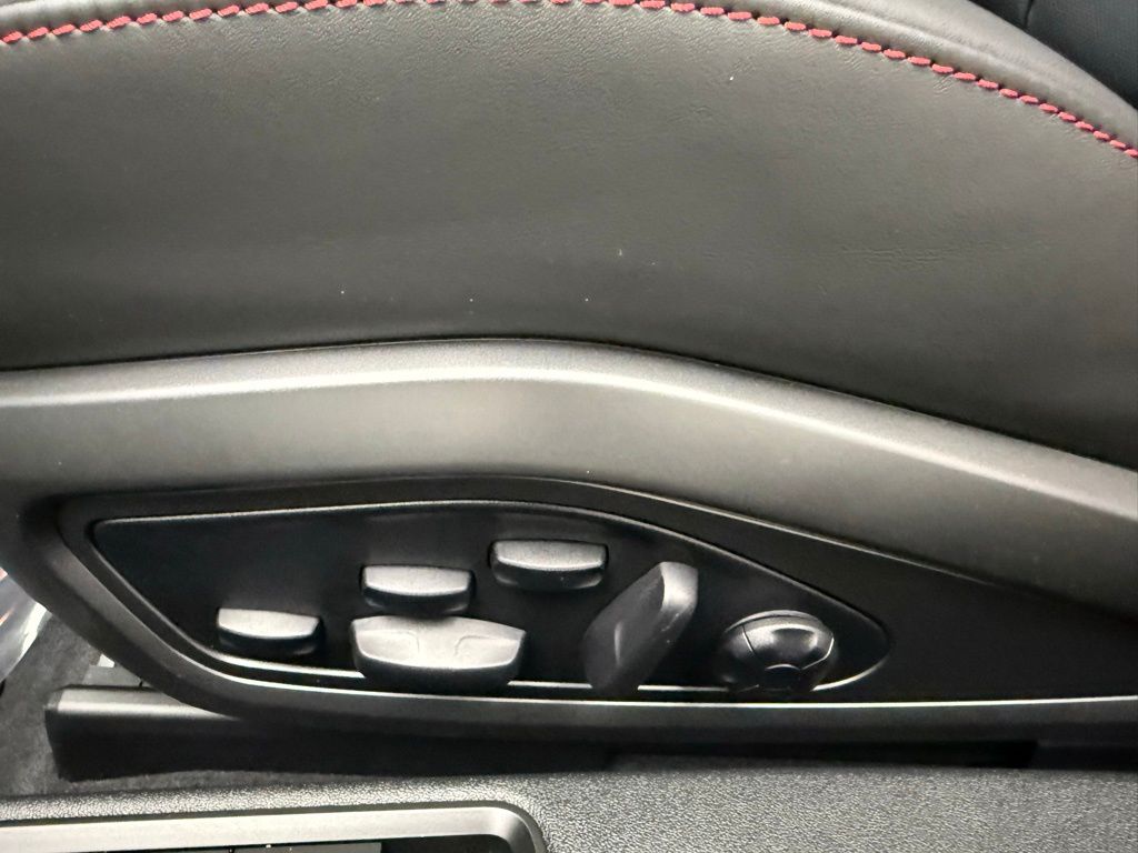 Thumbnail: 2026 Porsche 911 - 23