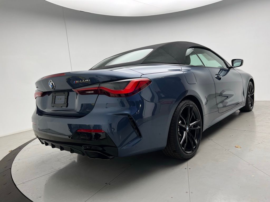 Thumbnail: 2024 BMW 4 Series - 6