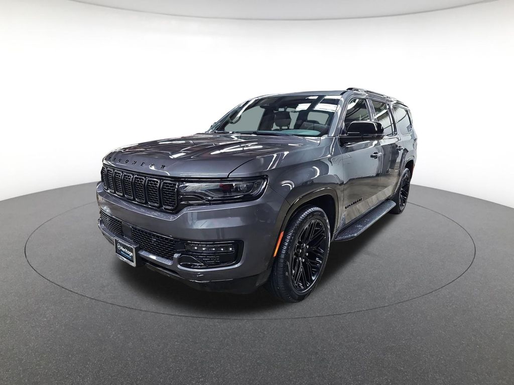 Baltic Gray Metallic Clearcoat 2024 Jeep Wagoneer L Series II 4WD SUV / Crossover Four-Wheel Drive 8-Speed Automatic