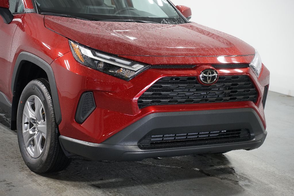 2025 Toyota RAV4 XLE 4