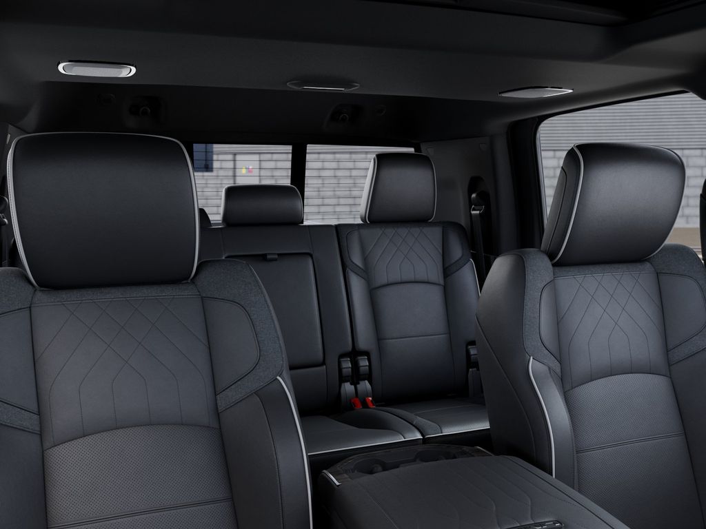 New 2026 Diamond Black Crystal Pearlcoat Ram Limited image 26