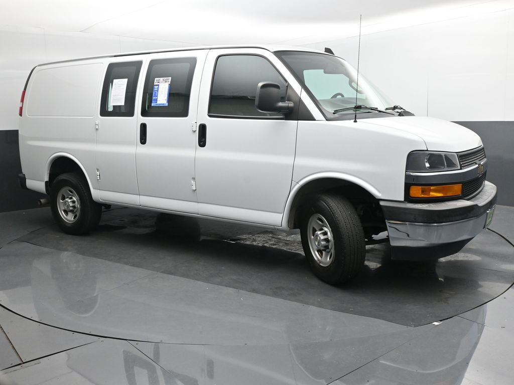 2020 Chevrolet Express Cargo RWD 2500 Regular Wheelbase WT