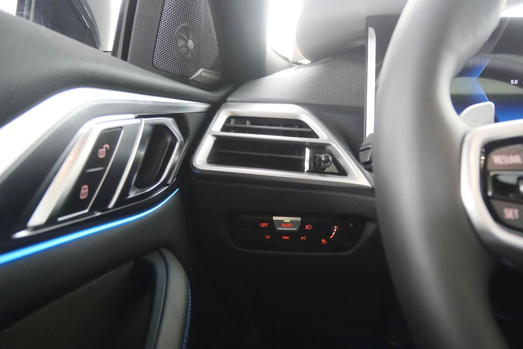 Thumbnail: 2026 BMW 4 Series - 19