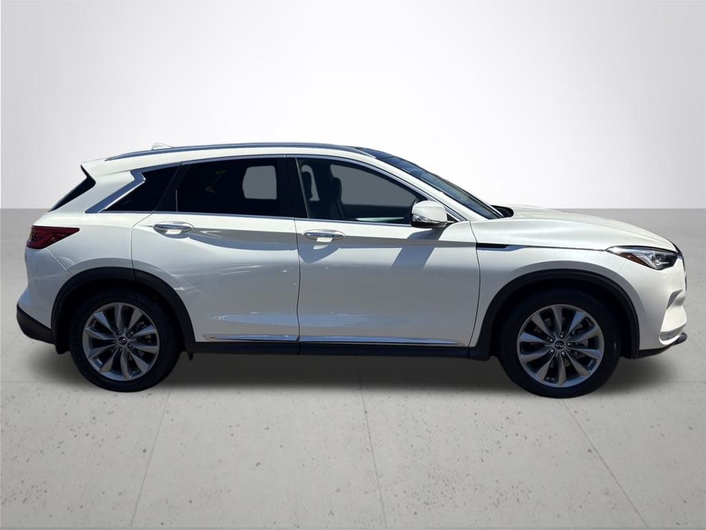 2019 INFINITI QX50 LUXE