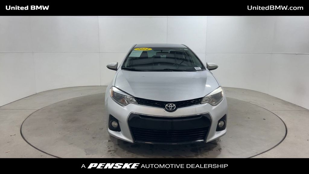 2014 Toyota Corolla S 3