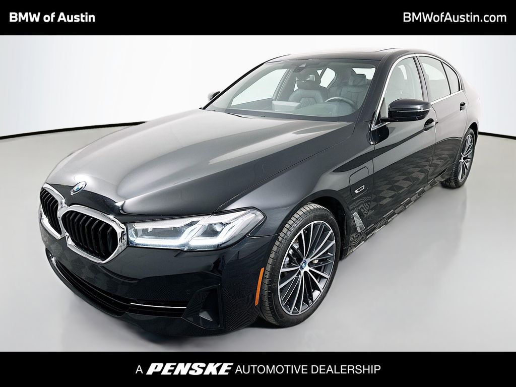 Thumbnail: 2023 BMW 5 Series - 1