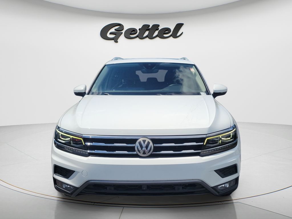 Used 2018 White Volkswagen 2.0T SEL Premium image 2