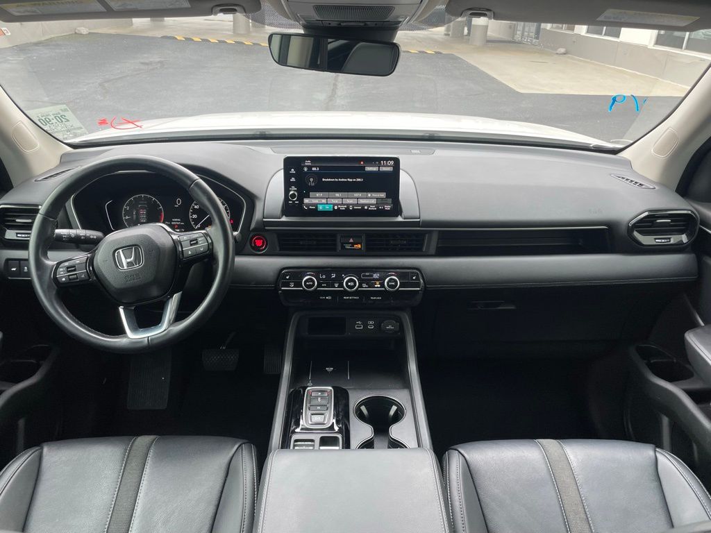 Thumbnail: 2023 Honda Pilot - 5