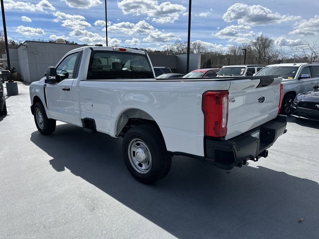 2024 Ford F-350SD XL 5