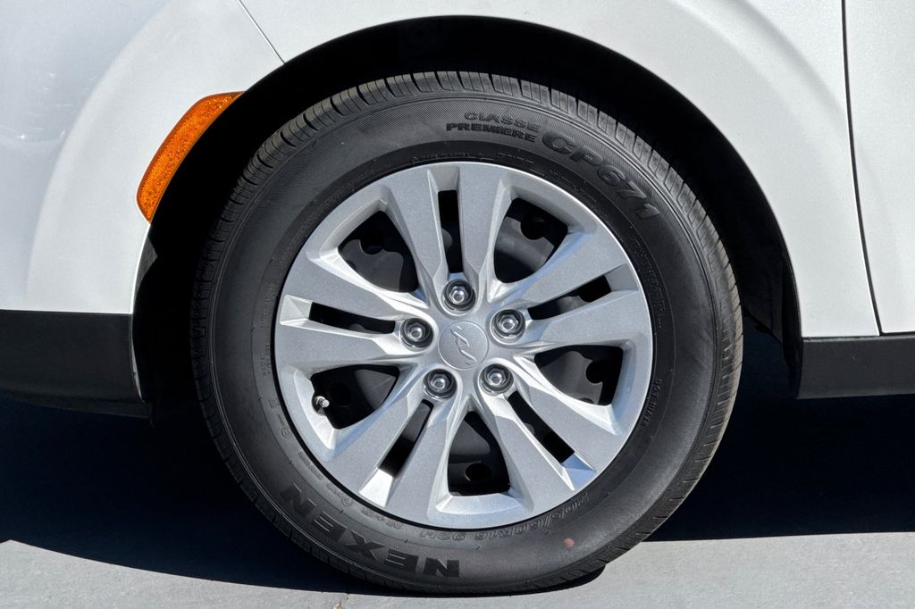 used 2022 Kia Soul car, priced at $17,907