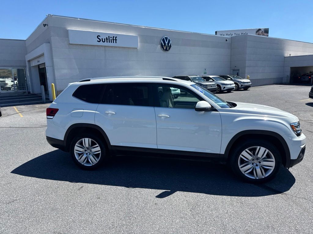 2019 Volkswagen Atlas 3.6L V6 SE White at Carlisle Cadillac Buick GMC