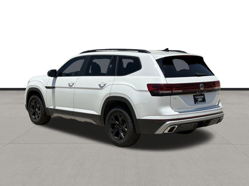 2024 Volkswagen Atlas 2.0T Peak Edition SEL White at DeMontrond Gulf Freeway