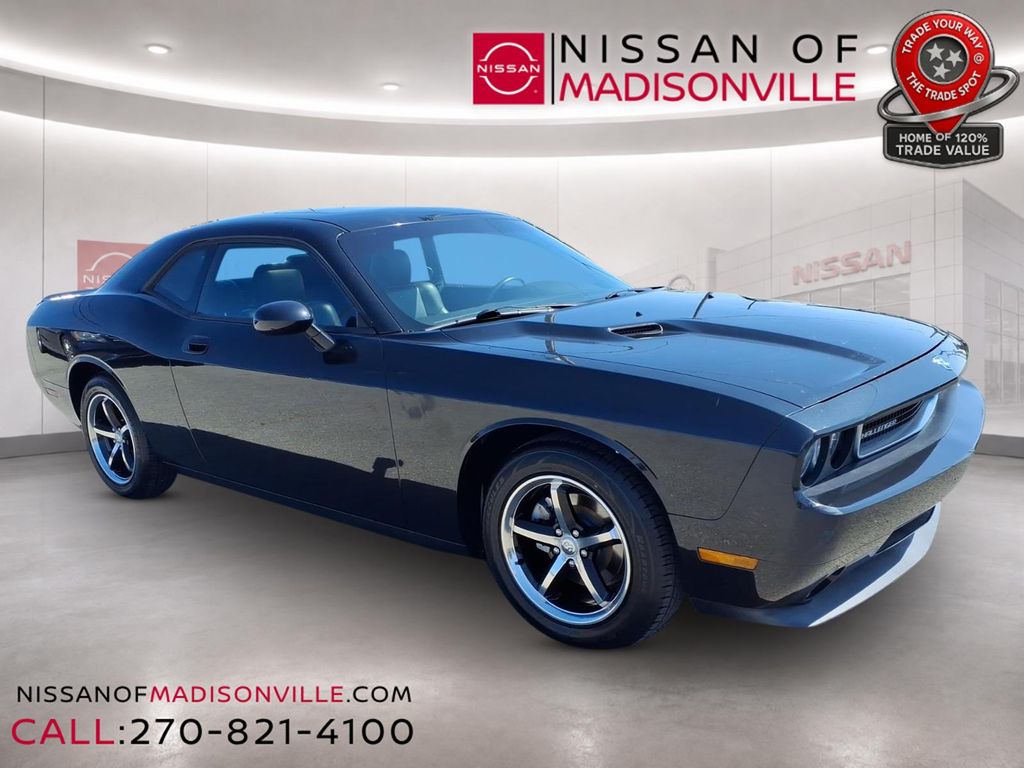 2010 Dodge Challenger SE RWD