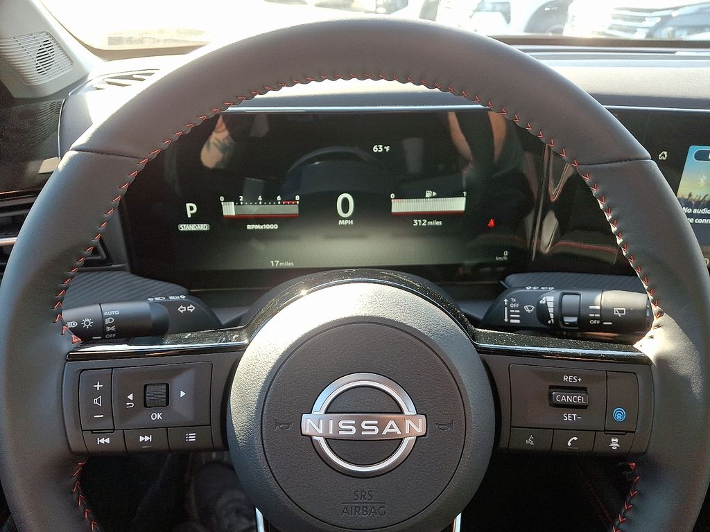 Thumbnail: 2026 Nissan Kicks - 8