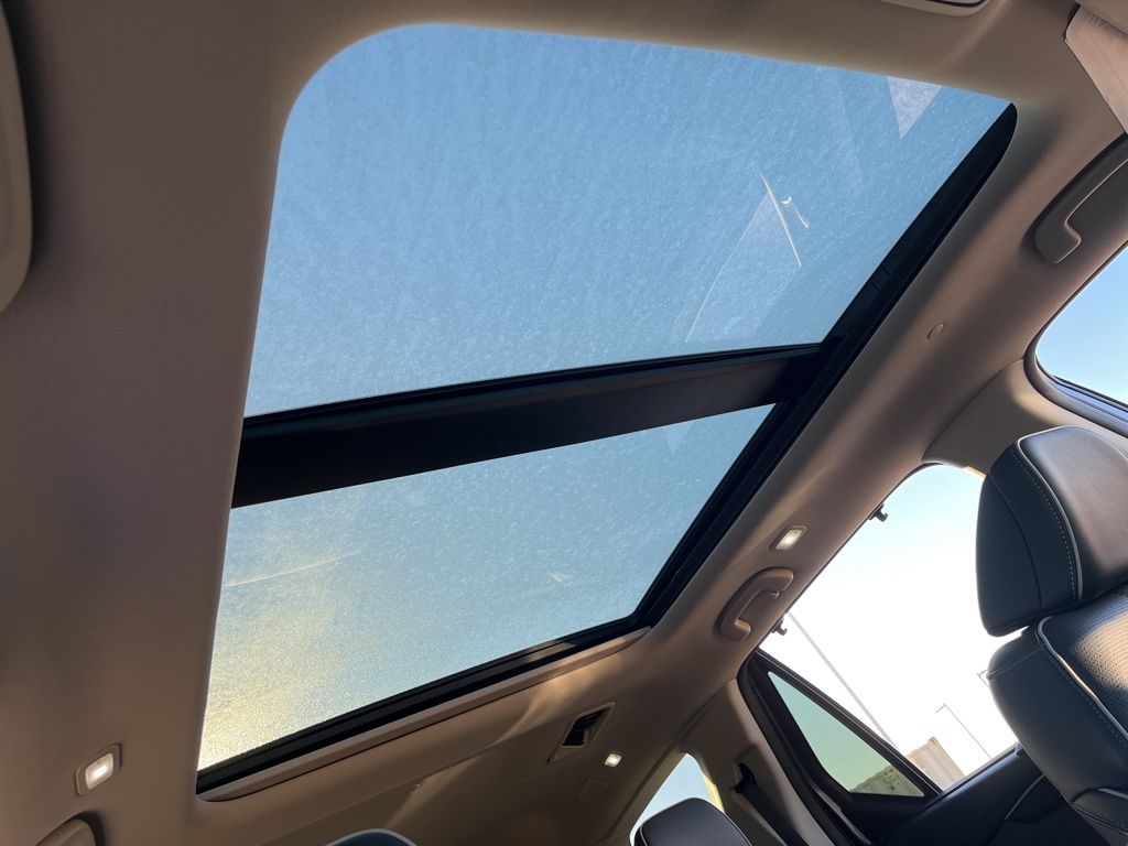 2023 Honda Pilot Elite 29