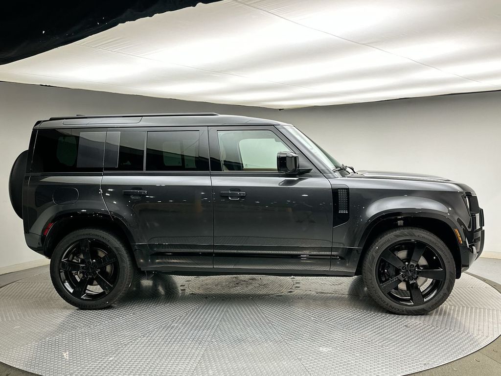 Thumbnail: 2026 Land Rover Defender - 4