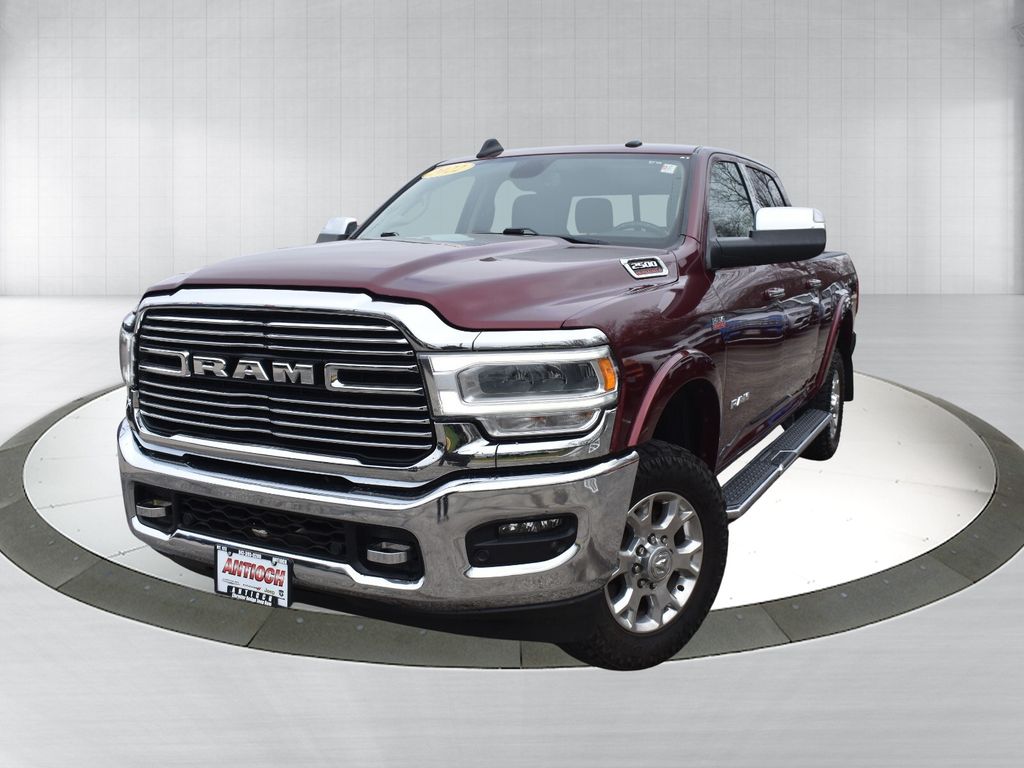 Delmonico Red Pearlcoat 2022 RAM 2500 Laramie Crew Cab 4WD Pickup Truck Four-Wheel Drive 8-Speed Automatic