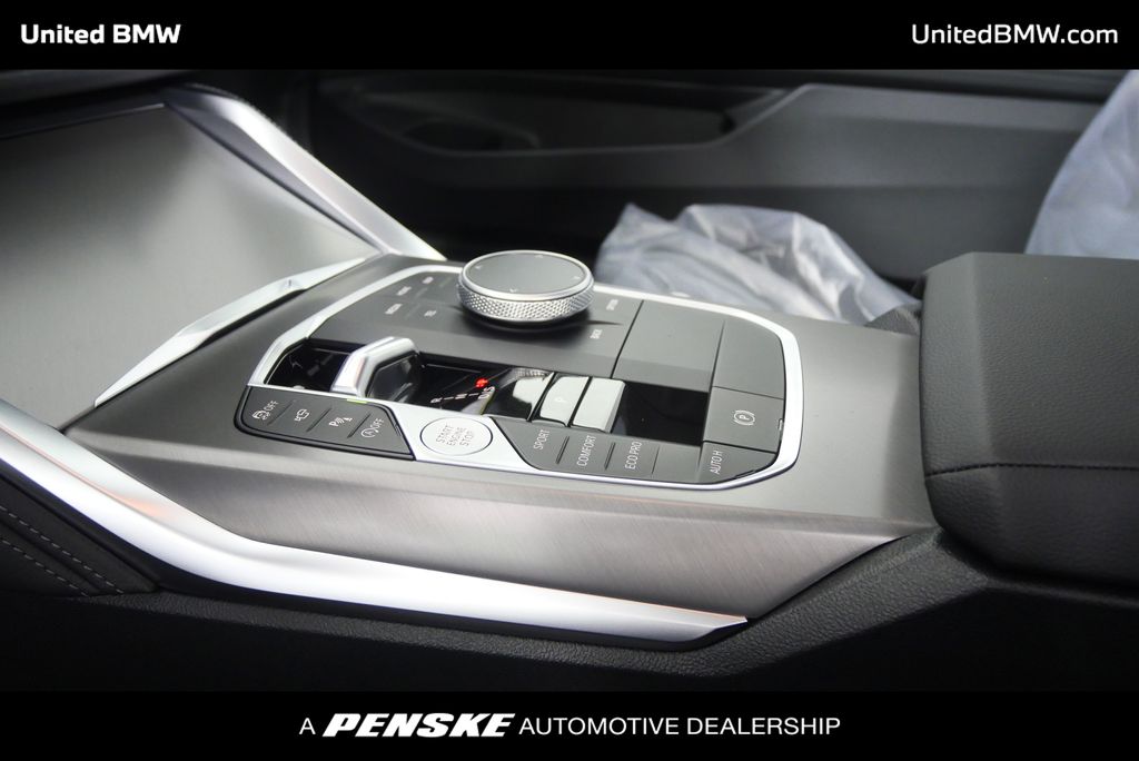 Thumbnail: 2026 BMW 4 Series - 19