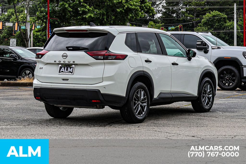 Used 2024 White Nissan S image 6