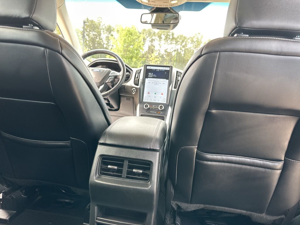 2023 Carbonized Gray Metallic Ford Edge SEL AWD SUV
