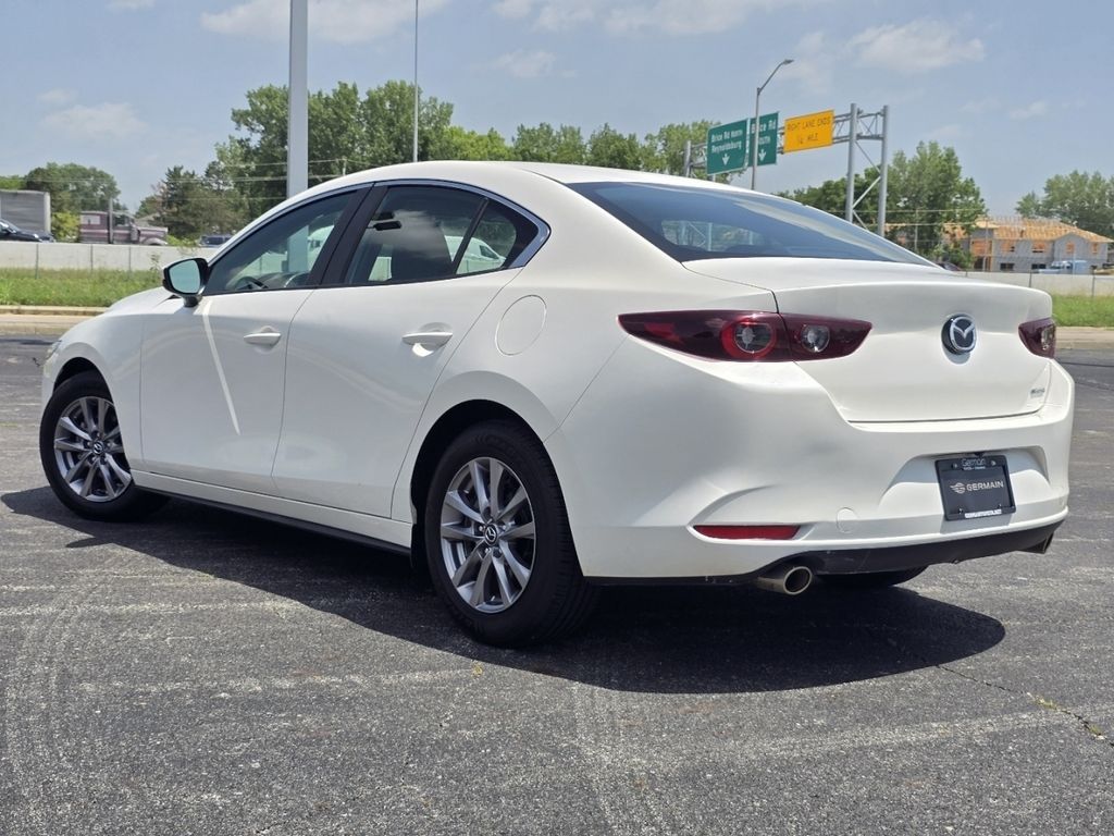 Used 2022 White Mazda 2.5 S image 12