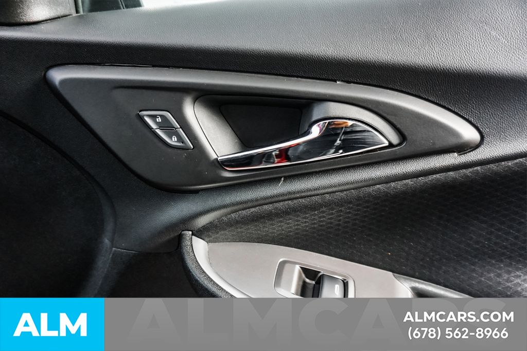 Used 2025 Red Chevrolet LT image 45