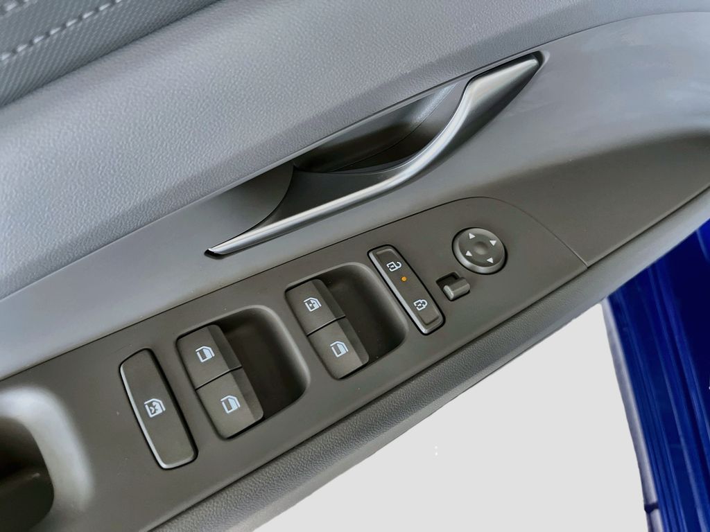 Used 2024 Blue Hyundai SEL image 18