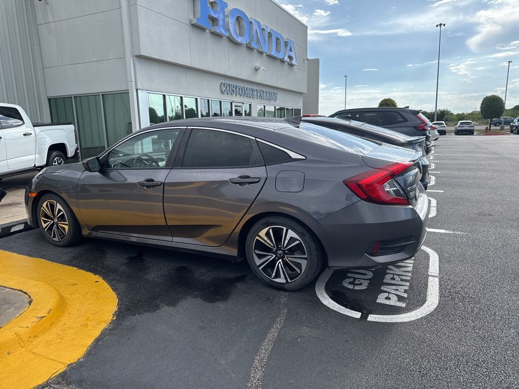 Thumbnail: 2018 Honda Civic - 2