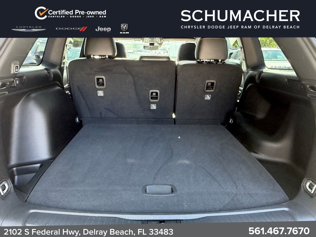 used 2024 Jeep Grand Cherokee car, priced at $34,888