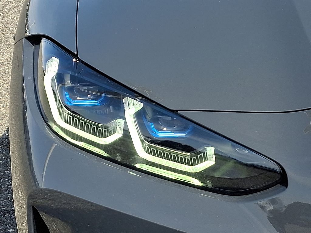 Thumbnail: 2024 BMW M3 - 9