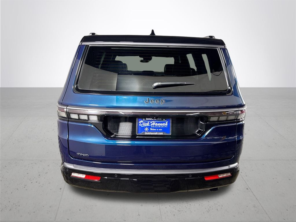 2026 Jeep Grand Wagoneer Upland