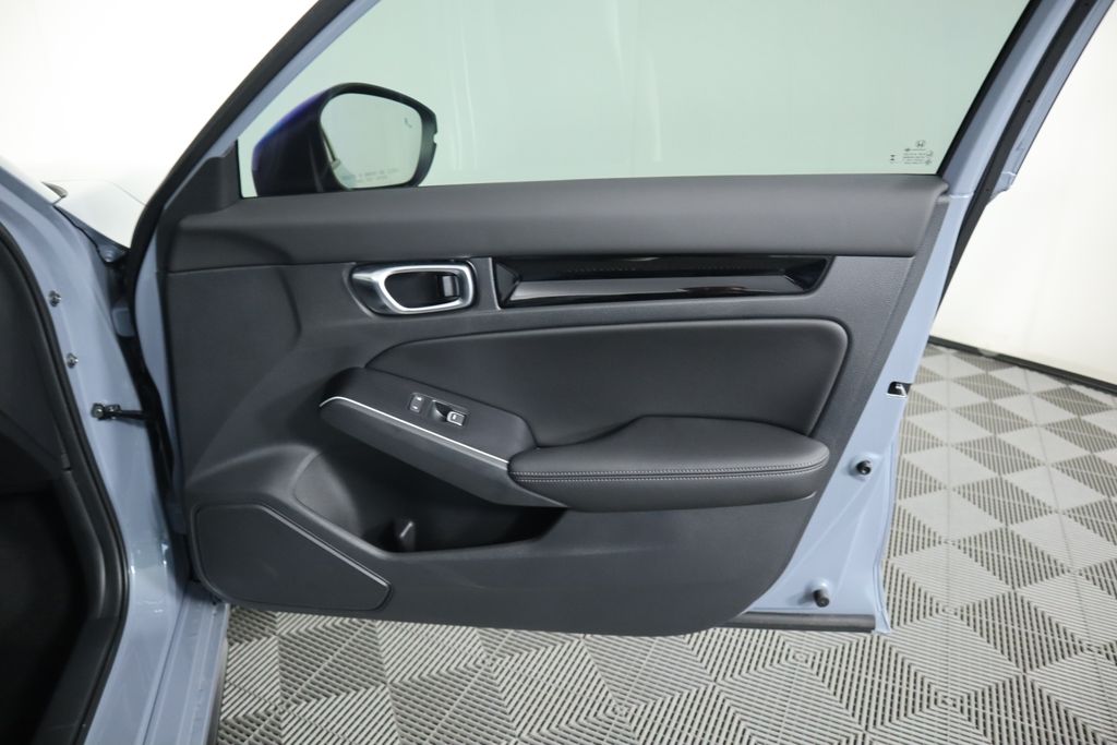 2025 Honda Civic Sport Touring 26