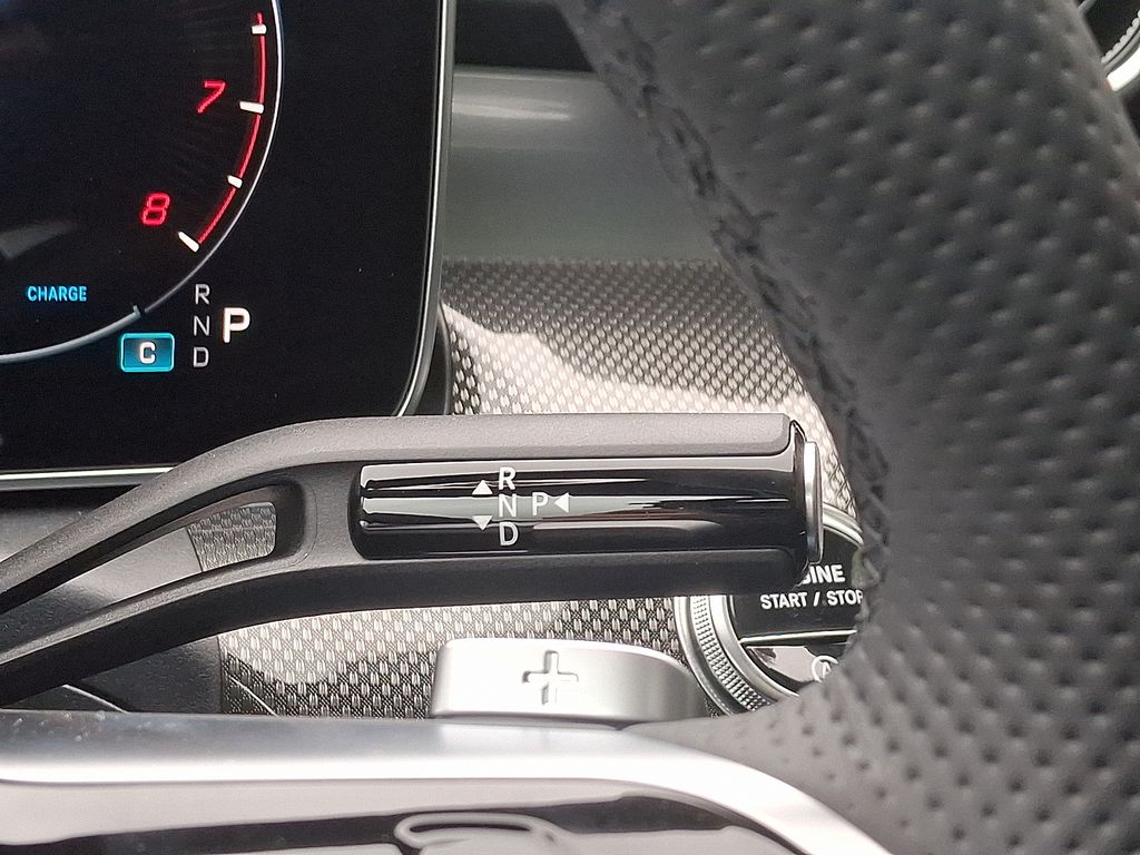 2025 Mercedes-Benz C-Class C 300 12