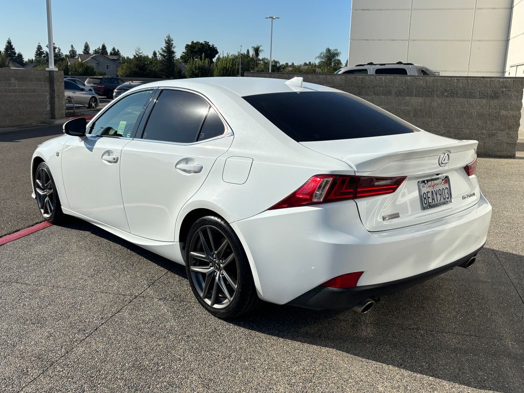 Thumbnail: 2016 Lexus IS - 7
