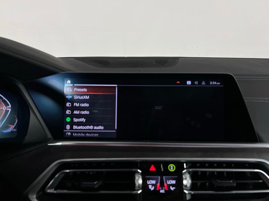 Thumbnail: 2023 BMW X5 - 23
