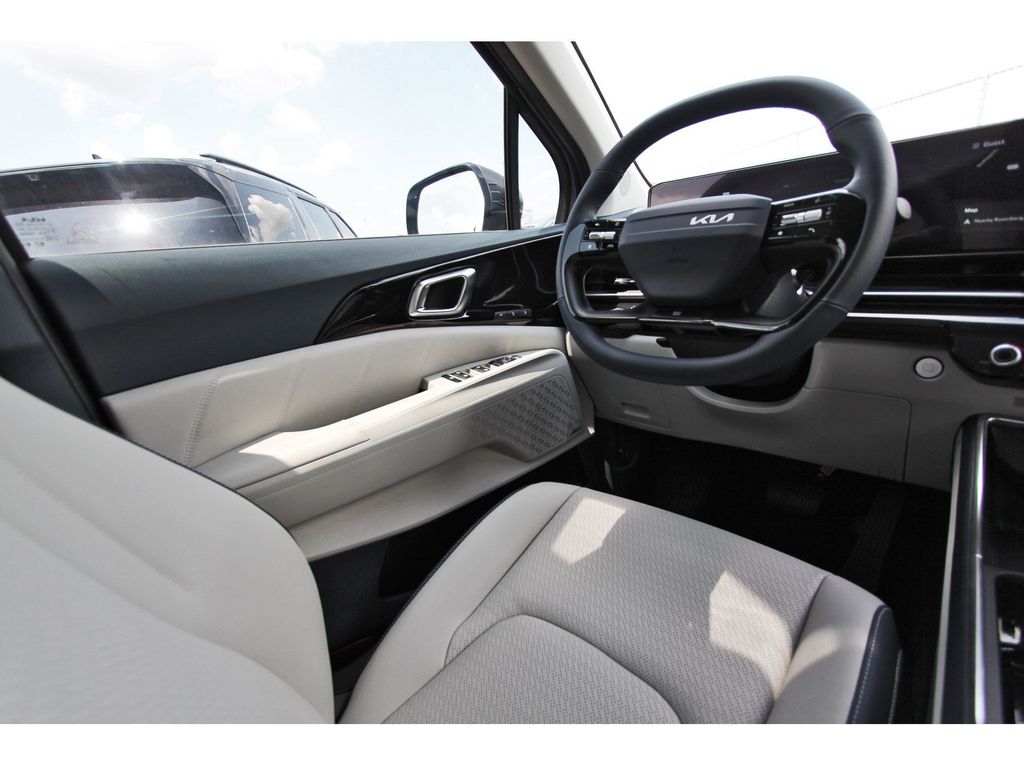 2027 Kia Carnival Hybrid SX Prestige  at Shottenkirk Kia Fort Bend