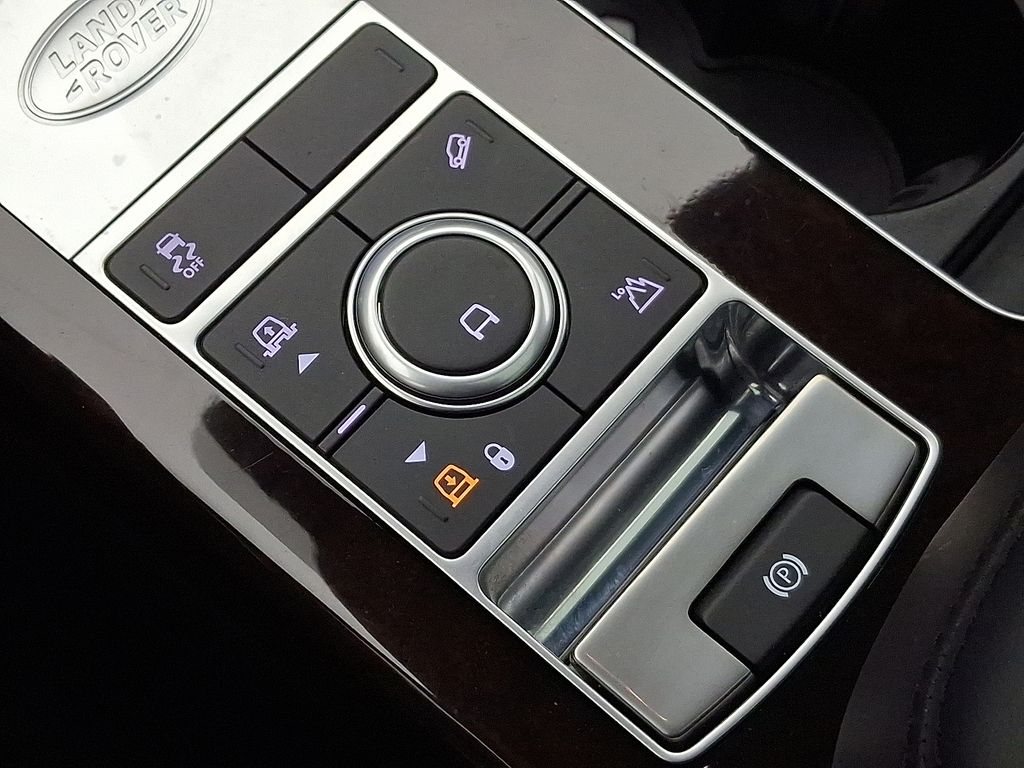 2020 Land Rover Range Rover HSE 27