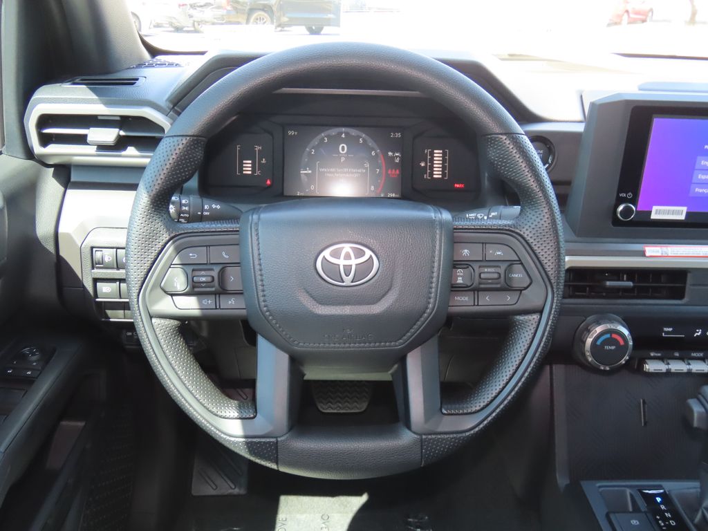 2025 Toyota Tacoma SR5 10