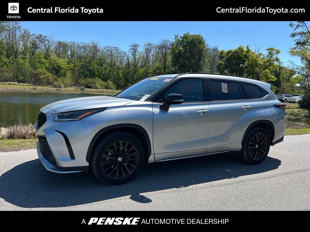 Thumbnail: 2025 Toyota Highlander - 1