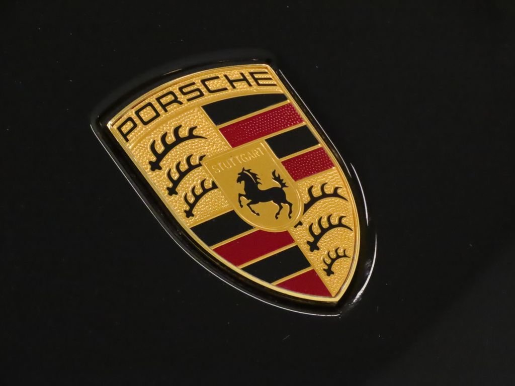 Thumbnail: 2026 Porsche Macan - 13