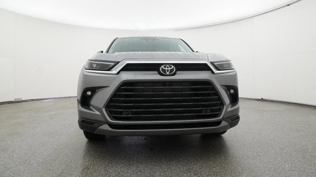 Thumbnail: 2026 Toyota Grand Highlander - 25