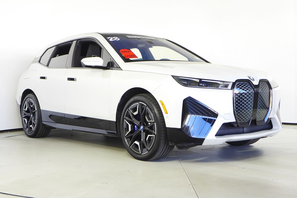 Thumbnail: 2023 BMW iX - 4
