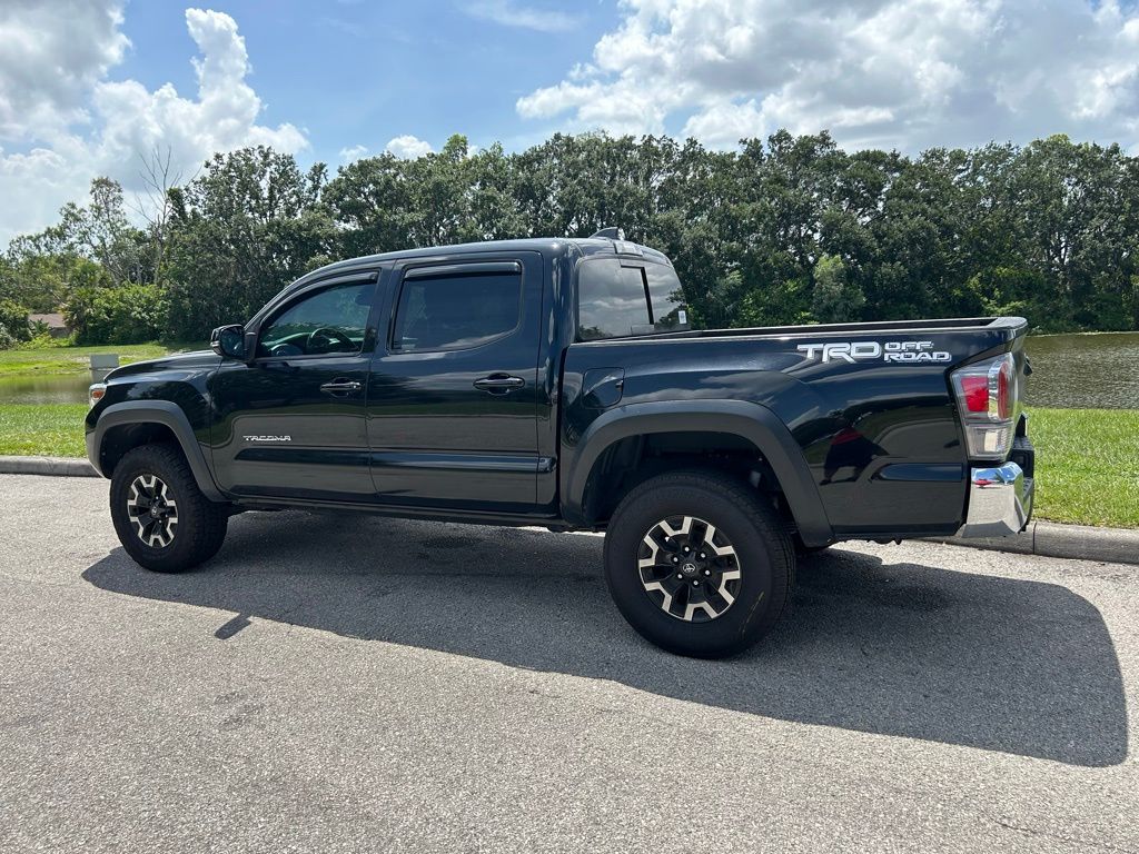 2021 Toyota Tacoma SR5 3