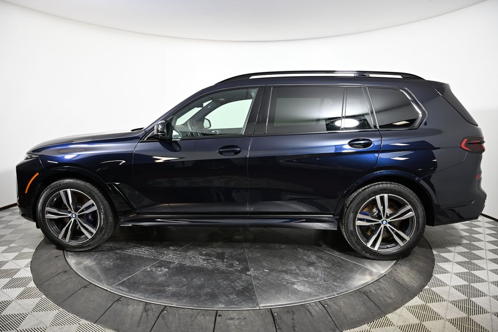 Thumbnail: 2026 BMW X7 - 2