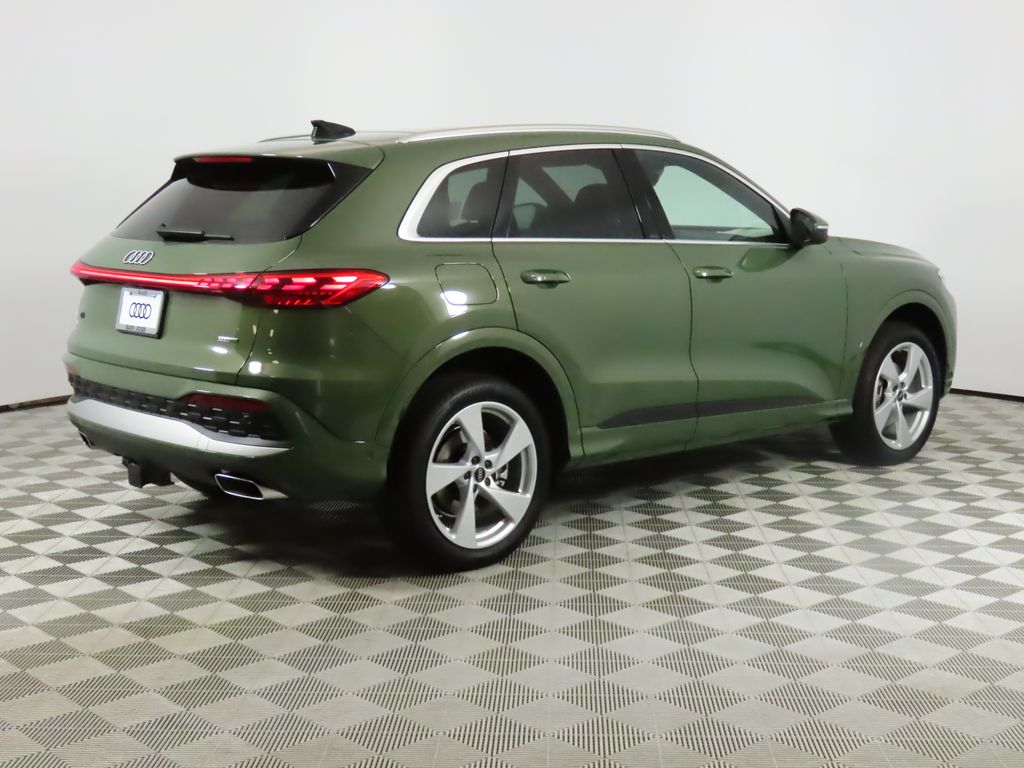 Thumbnail: 2025 Audi Q5 - 5