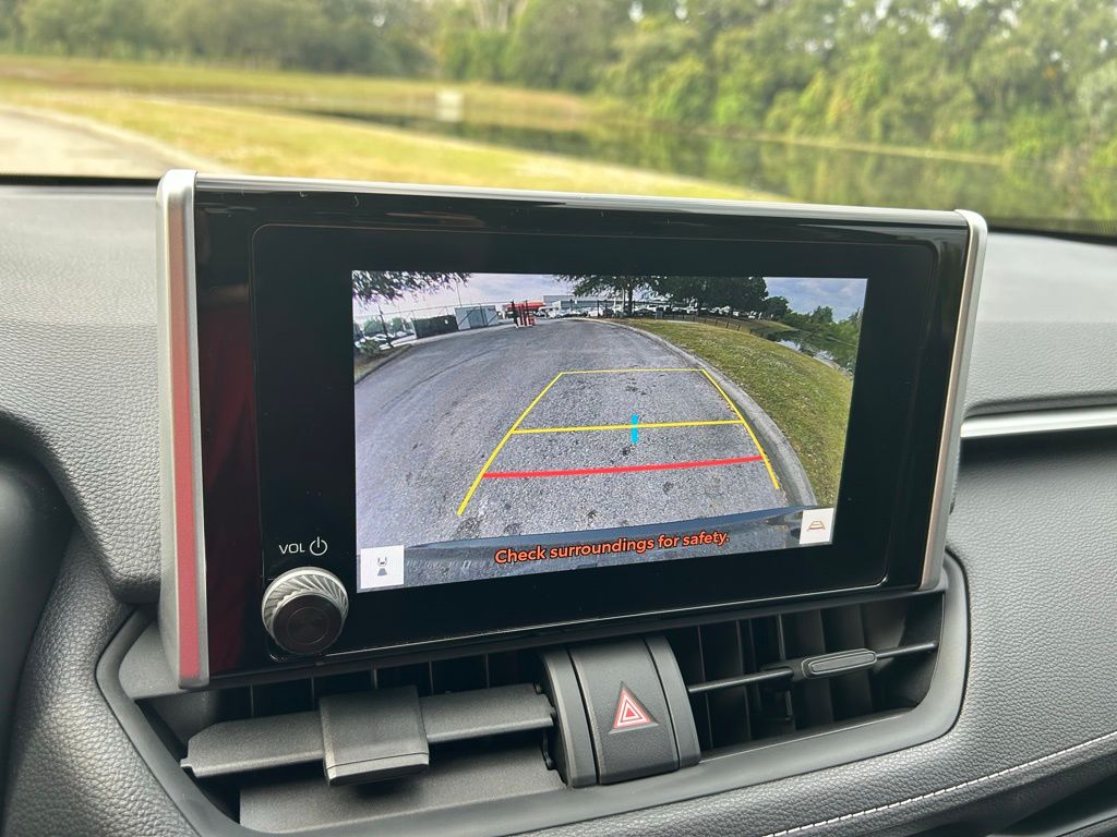 Thumbnail: 2025 Toyota RAV4 - 24