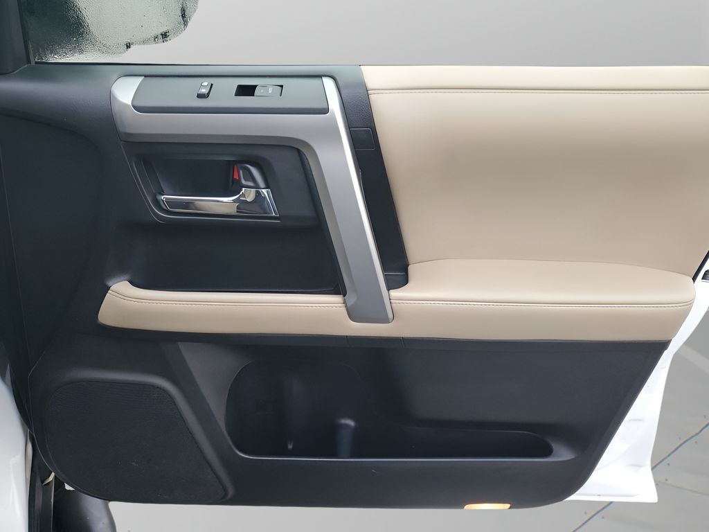 Used Car 2018 Toyota 4runner  Sr5 Premium For Sale Under $25,000 In Austin, Texas