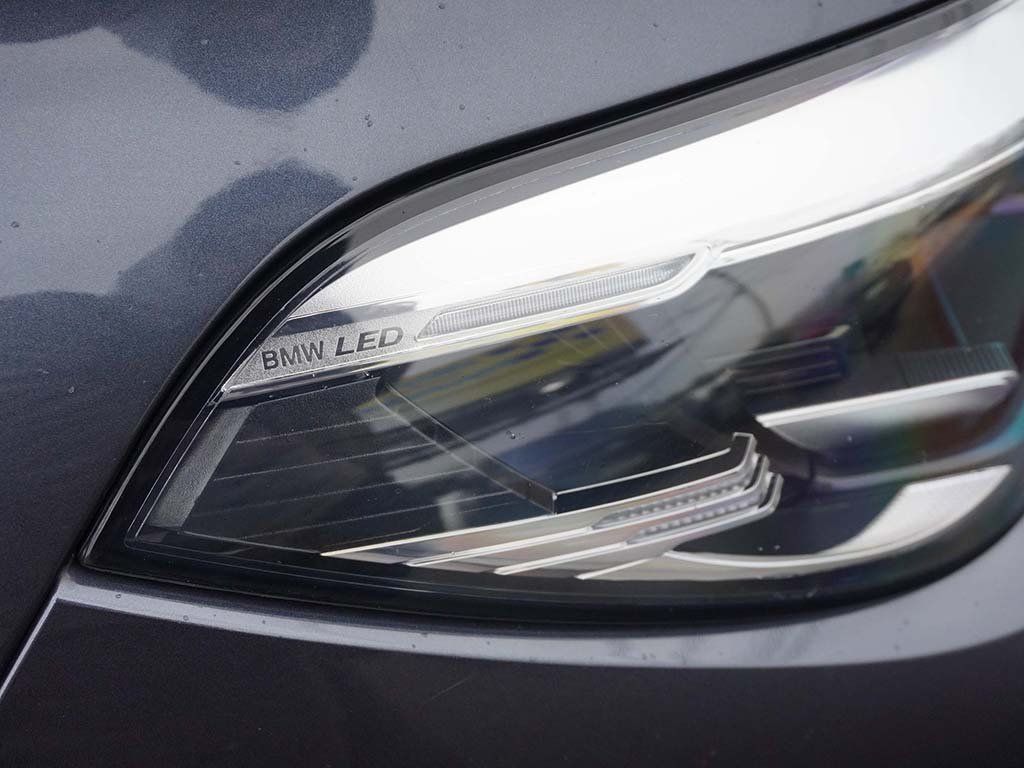 Used 2022 Gray BMW xDrive40i image 28